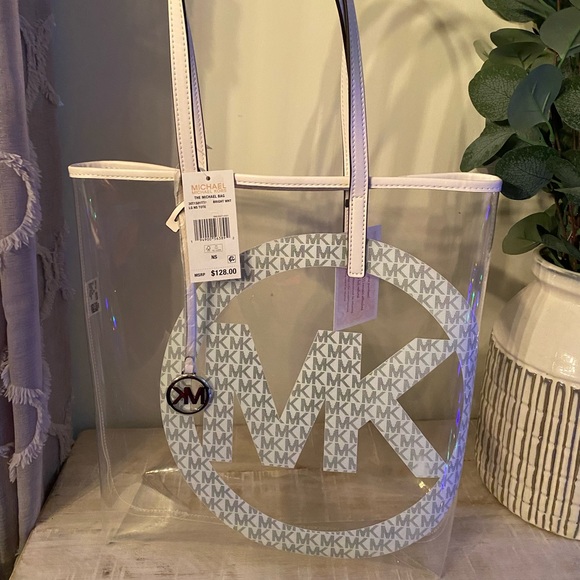 Michael Kors Handbags - Michael Kors “The Michael Bag” North South Tote. NWT